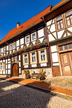 Almanya 'nın Saksonya-Anhalt şehrindeki güzel, yarı keresteli Stolberg kasabasında güney Harz bölgesini keşfediyor.