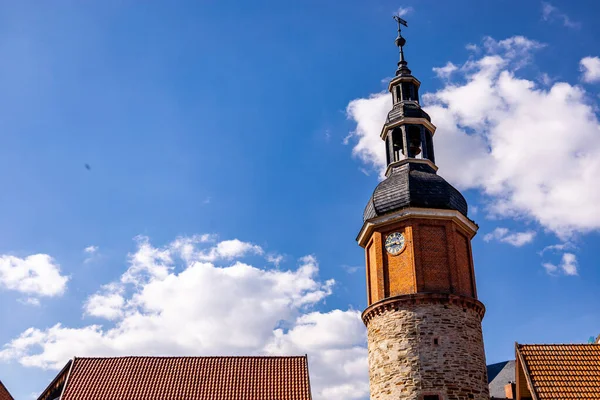 Almanya 'nın Saksonya-Anhalt şehrindeki güzel, yarı keresteli Stolberg kasabasında güney Harz bölgesini keşfediyor.