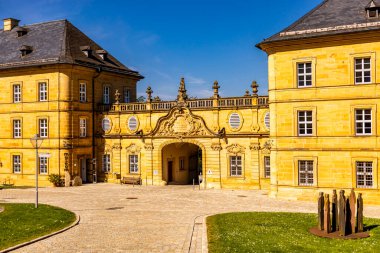 Bad Staffelstein - Bavyera - Almanya yakınlarındaki Yukarı Franconian kırsalında yaz yürüyüşü