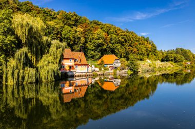 Bad Staffelstein - Bavyera - Almanya yakınlarındaki Yukarı Franconian kırsalında yaz yürüyüşü