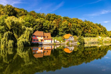 Bad Staffelstein - Bavyera - Almanya yakınlarındaki Yukarı Franconian kırsalında yaz yürüyüşü