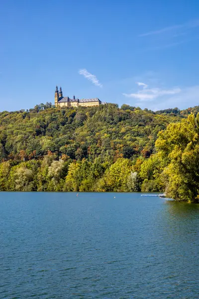 Bad Staffelstein - Bavyera - Almanya yakınlarındaki Yukarı Franconian kırsalında yaz yürüyüşü