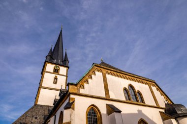 Bad Staffelstein - Bavyera - Almanya yakınlarındaki Yukarı Franconian kırsalında yaz yürüyüşü