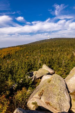 Bischofsgrn 'daki Fichtelgebirge' de güzel bir sonbahar yürüyüşü, Yukarı Franconia - Bavyera - Almanya