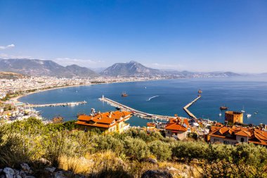 Alanya kentini, Türkiye Rivera 'daki heybetli şatosuyla keşfediyor - Türkiye