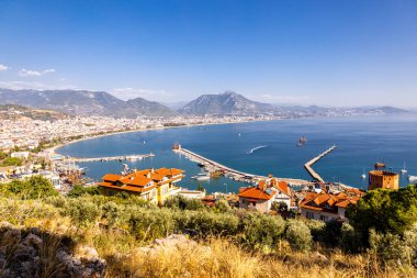 Alanya kentini, Türkiye Rivera 'daki heybetli şatosuyla keşfediyor - Türkiye
