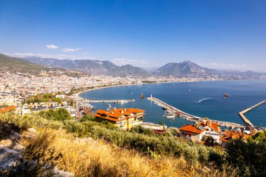 Alanya kentini, Türkiye Rivera 'daki heybetli şatosuyla keşfediyor - Türkiye