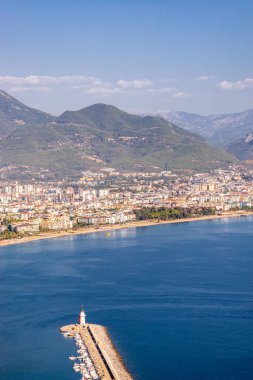 Alanya kentini, Türkiye Rivera 'daki heybetli şatosuyla keşfediyor - Türkiye