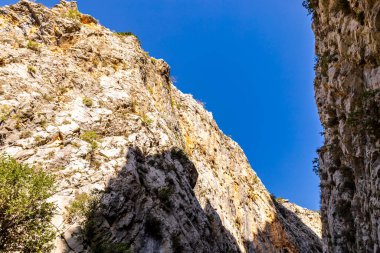 Türkiye 'nin iç kesimlerindeki Alanya yakınlarındaki Sapadere Vadisi' ne keşif gezisi