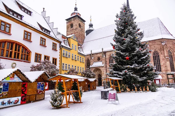 Schmalkalden - Thüringen - Almanya 'daki kış Noel pazarını ziyaret edin