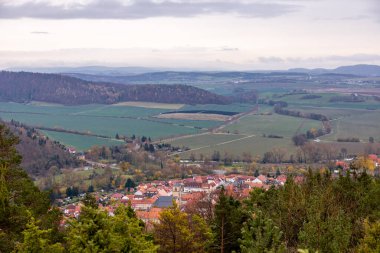 Creuzburg yakınlarındaki güzel Werra Vadisi 'ni ziyaret edin bir sonbahar günü - Thüringen - Almanya