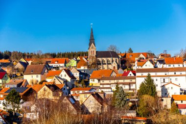 Thüringen, Hesse ve Bavyera - Fladungen - Rhn - Almanya arasındaki eski sınır boyunca güzel güneşli bir günde kısa kış yürüyüşü