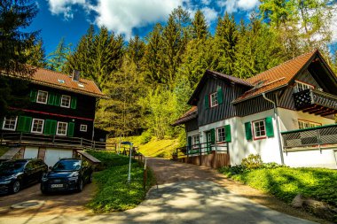 Sabahın erken saatlerinde Schmalkalden kasabasında güzel manzarası Thüringen - Almanya