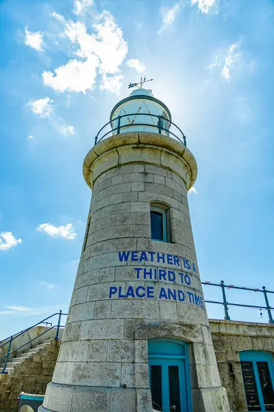 stock image Welcome to England - First sightseeing tour in the beautiful harbour town of Folkestone - Kent - United Kingdom