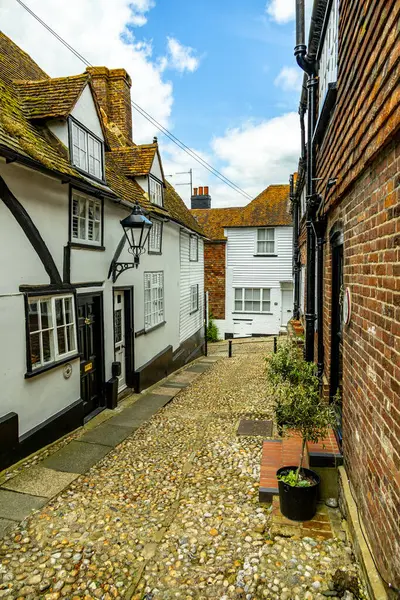 Birleşik Krallık 'ın güneydoğusuna hoş geldiniz güzel küçük bir kasaba olan Rye' a hoş geldiniz.