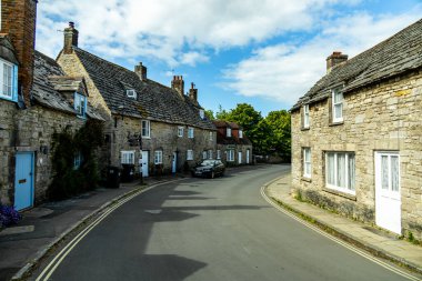 Güzel Dorset kırsalından Corfe Kalesi 'ne ve Swanage Demiryolu' na seyahat ediyoruz.