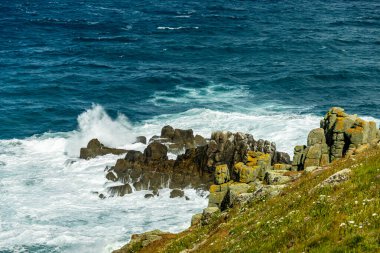 İngiltere 'nin en batıdaki noktasını keşfeden Lands End Penzance - Cornwall - İngiltere