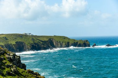 İngiltere 'nin en batıdaki noktasını keşfeden Lands End Penzance - Cornwall - İngiltere