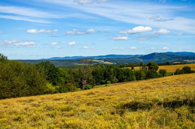 Wasungen, Walldorf üzerinden Rhn-Thüringen 'deki Hohe Geba' ya doğru güzel bir bisiklet turu.