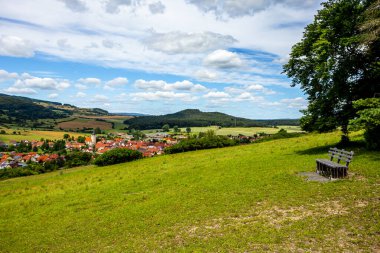 Wasungen, Walldorf üzerinden Rhn-Thüringen 'deki Hohe Geba' ya doğru güzel bir bisiklet turu.