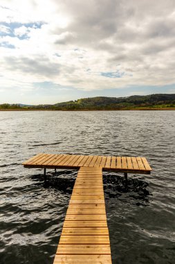Wernshausen yakınlarındaki Werra 'nın kaynağından Hrschel-Thuringia yakınlarındaki Werratal' a kadar 1. Werratal Bisiklet Yolu 'nda bisikletle seyahat etmek.