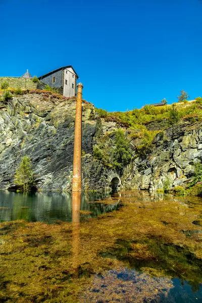 stock image Late summer hike through the beautiful Thuringian Slate Park near Lehesten am Rennsteig - Thuringia - Germany