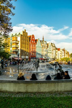 Şehir, Baltık Denizi 'ndeki Hanseatic kenti Rostock' ta, Mecklenburg-Vorpommern - Almanya