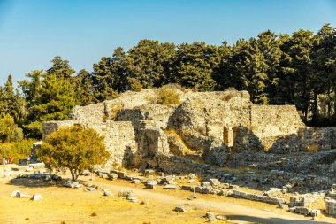 Kos 'un güneşli adasındaki Asklepieion' un antik kalıntılarına bir gezi, Hipokrat 'ın bir zamanlar Yunanistan' da yaptığı gibi. 