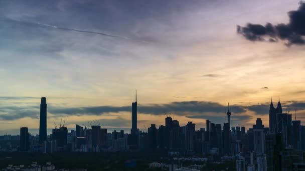 マレーシアのクアラルンプール 2023年5月8日 日没時のクアラルンプールの街並みのタイムラプス映像 — ストック動画