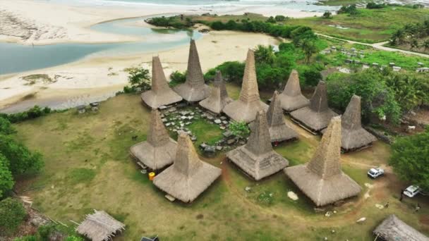 Letecký Pohled Tradiční Dům Ratenggaro Sumba Východní Nusa Tenggara Indonésie — Stock video