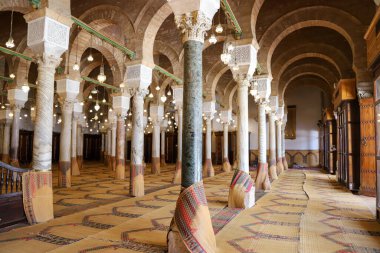 Zitouna Camii veya El-Zaytuna Camii - Tunus, Tarihi Cami İçişleri ve Detaylar