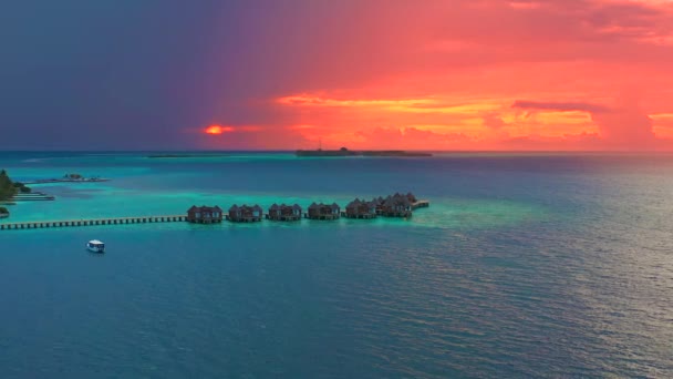 Overwater Villas Time Amazing Sunset Tropical Sea Coral Reef Aerial — Stock Video