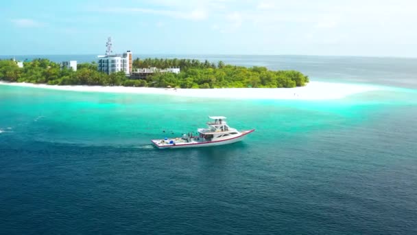 Barco Pescadores Locales Isla Local Ukulhas Fondo Maldivas Vista Aérea — Vídeos de Stock