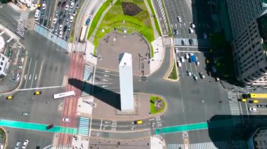 Dikilitaş ve 9 de julio Caddesi - Buenos Aires, Arjantin Buenos Aires şehrinin havadan görünümü