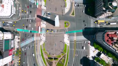 Dikilitaş ve 9 de julio Caddesi - Buenos Aires, Arjantin Buenos Aires şehrinin havadan görünümü
