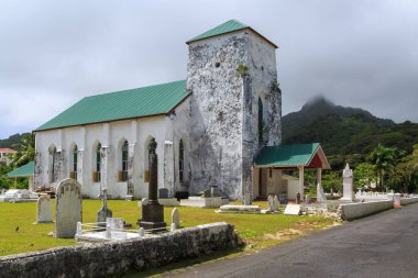 Avarua, Rarotonga 'daki tarihi Cook Adaları Hıristiyan Kilisesi, 1853 yılında misyonerler tarafından inşa edilmiştir.