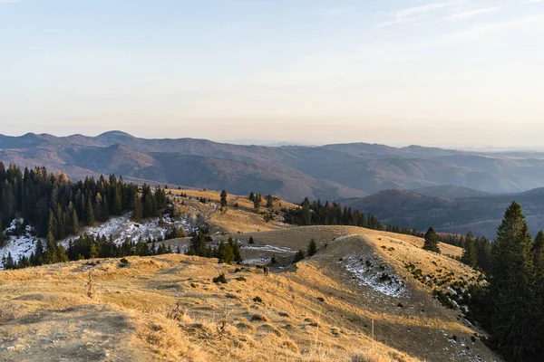 Krásná Krajina Zasněžených Hor Krásná Zimní Příroda Krajina Úžasný Výhled — Stock fotografie