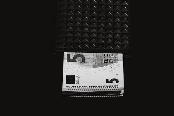 Euro Luk Banknotlar Siyah Cüzdanla Izole Edilmiş — Stok fotoğraf