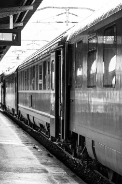 Bükreş Kuzey Tren İstasyonu (Gara de Nord Bükreş) Romanya, 2023