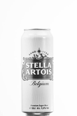 Stella Artois bira kutusu. Bükreş, Romanya, 2023