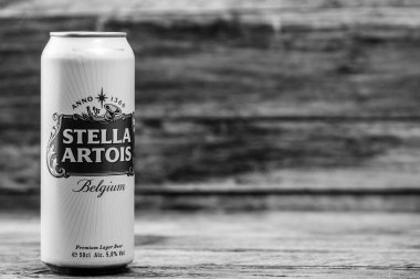 Stella Artois bira kutusu. Bükreş, Romanya, 2023