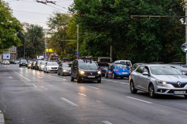 Bükreş, Romanya, 2022 'de trafik sıkışıklığı, trafik yoğunluğu