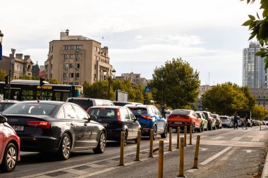Bükreş, Romanya, 2022 'de trafik sıkışıklığı, trafik yoğunluğu