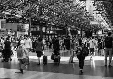 Bükreş Kuzey Tren İstasyonu (Gara de Nord Bükreş) Romanya, 2022