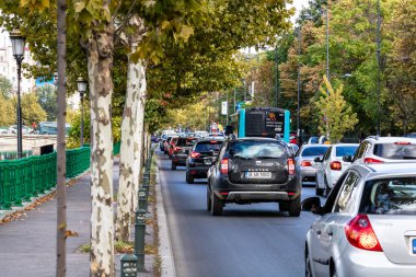 Bükreş, Romanya, 2022 'de trafik sıkışıklığı, trafik yoğunluğu