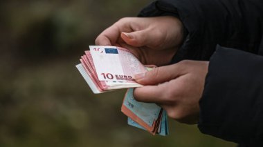 EURO para birimi. Avrupa enflasyonu, EUR parası. Avrupa Birliği parası