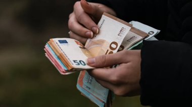 EURO para birimi. Avrupa enflasyonu, EUR parası. Avrupa Birliği parası