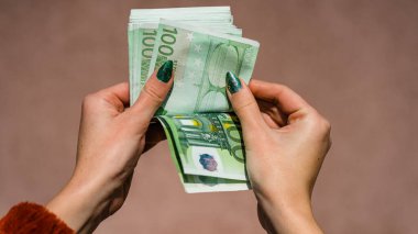 EURO para birimi. Avrupa enflasyonu, EUR parası. Avrupa Birliği parası