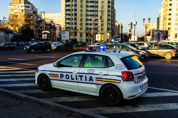 Rumuńska Policja Politia Rutiera Patrolująca Samochody Centrum Bukaresztu Rumunia 2021 — Zdjęcie stockowe