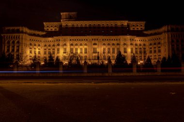 Gece vakti Parlamento Sarayı, Bükreş, Romanya